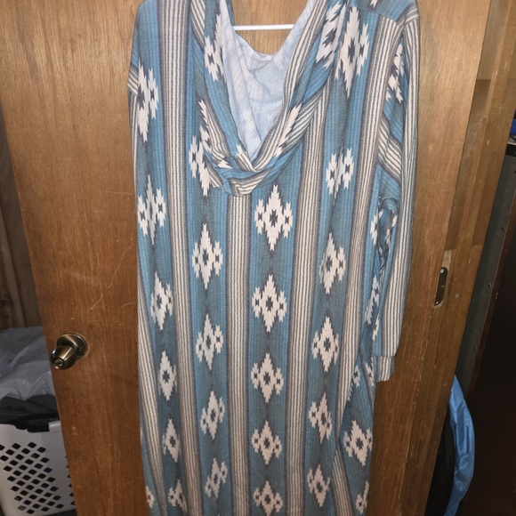 Cardigan - Picture 3 of 3